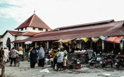 Markthalle für Fleisch, Fisch, Gemüse, Obst